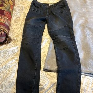 American Bazi black moto jeans says size 7